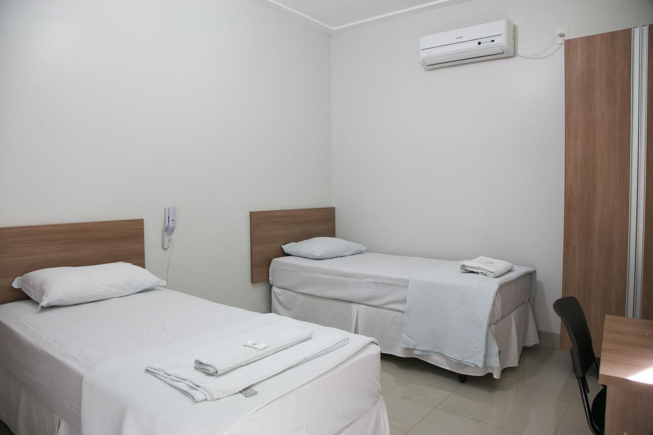 Cemarim Hotel Catalao Bagian luar foto