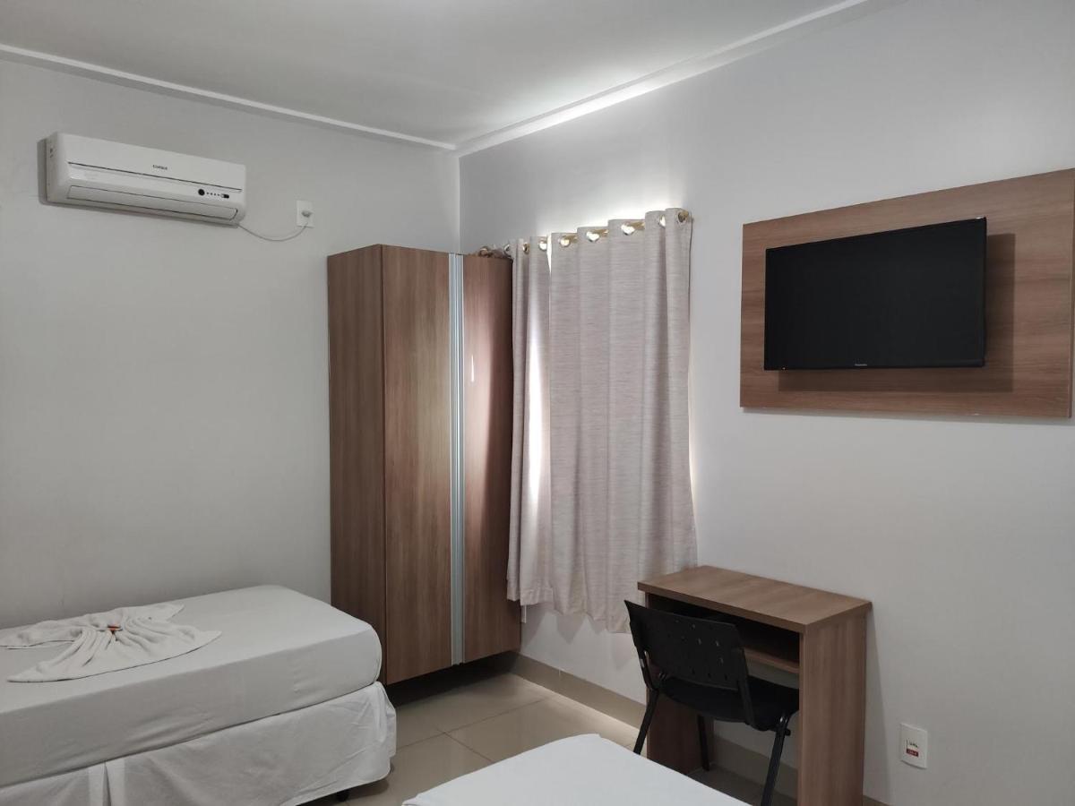 Cemarim Hotel Catalao Bagian luar foto